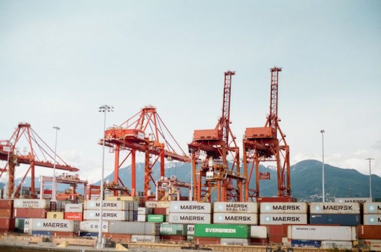 Globalization - cargo port crane